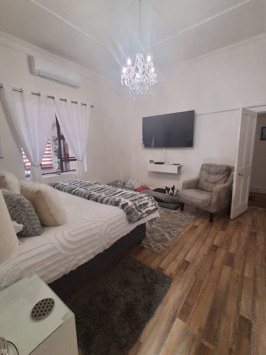 5 Bedroom Property for Sale in Villiers Free State